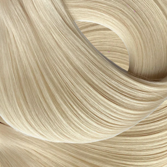 Color Swatch Blonde